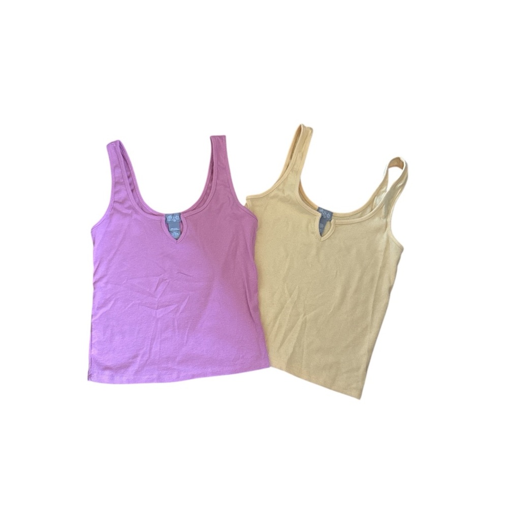 Tilly’s Women’s Sleeveless Vneck Cropped Tops bundle; pink & yellow size Small - Picture 3 of 8